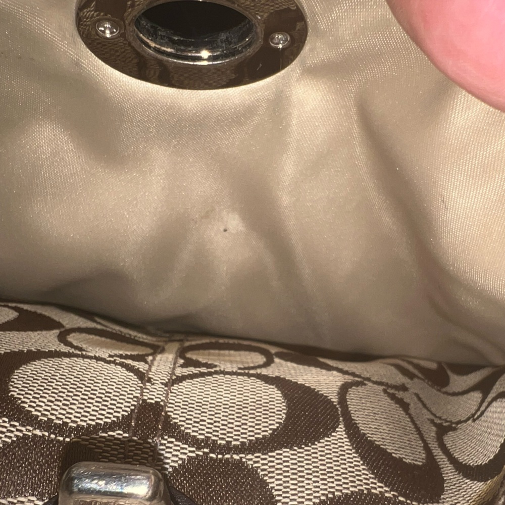 Coach Brown and Tan Signature Shoulder Bag - Picture 5 of 7